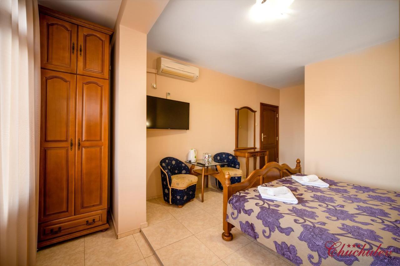 Hotel Chuchulev ソゾポル エクステリア 写真