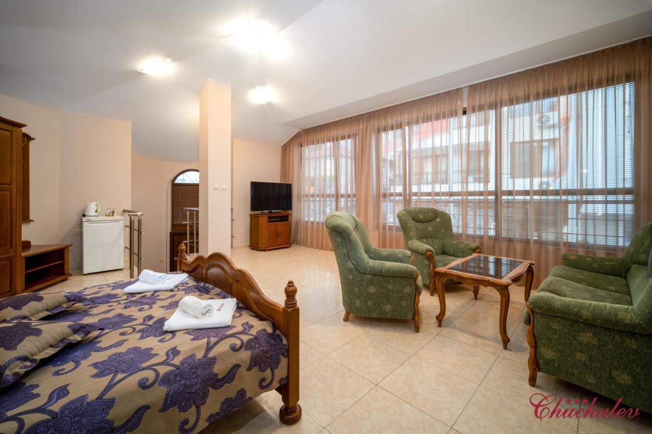 Hotel Chuchulev ソゾポル エクステリア 写真