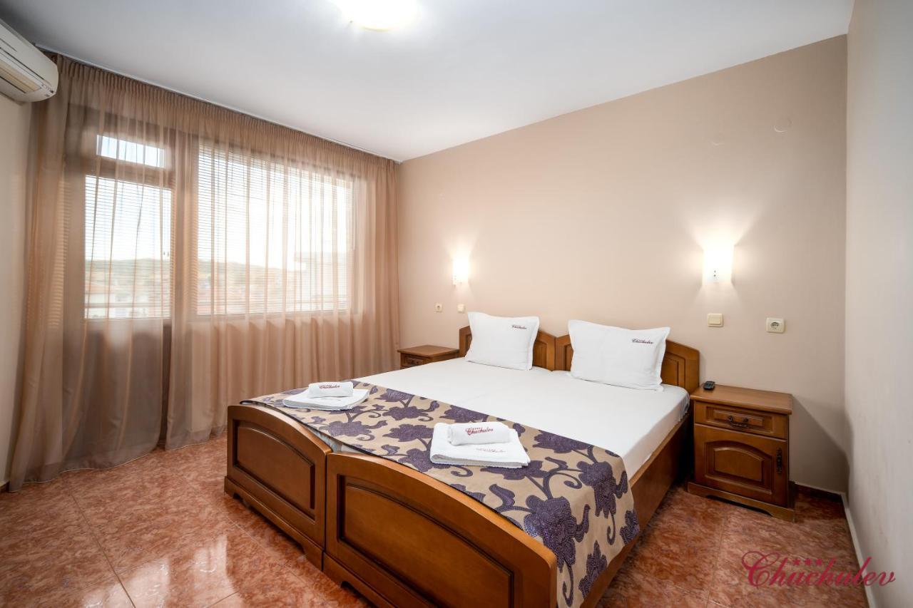 Hotel Chuchulev ソゾポル エクステリア 写真