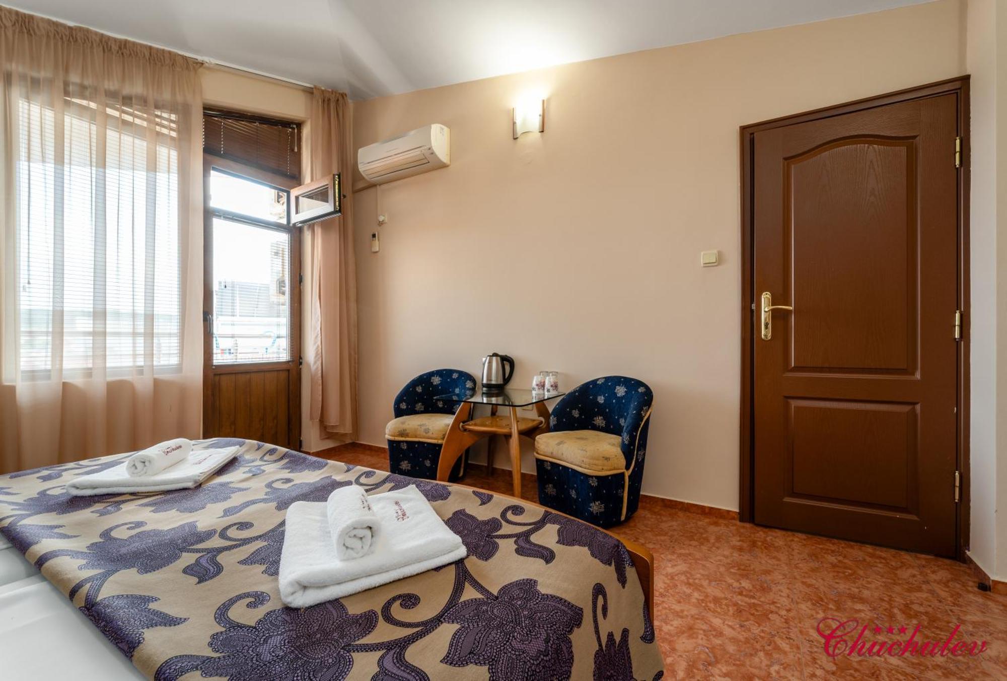 Hotel Chuchulev ソゾポル エクステリア 写真