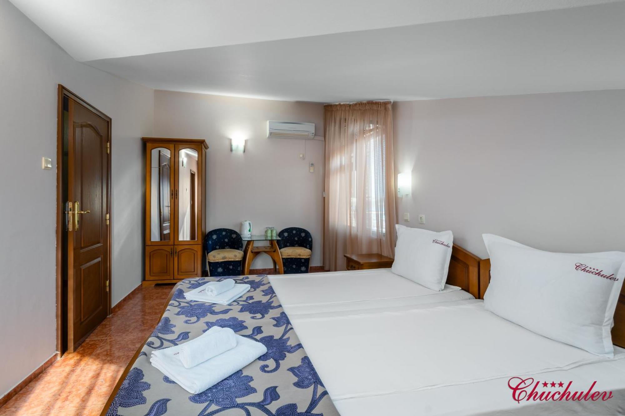 Hotel Chuchulev ソゾポル エクステリア 写真