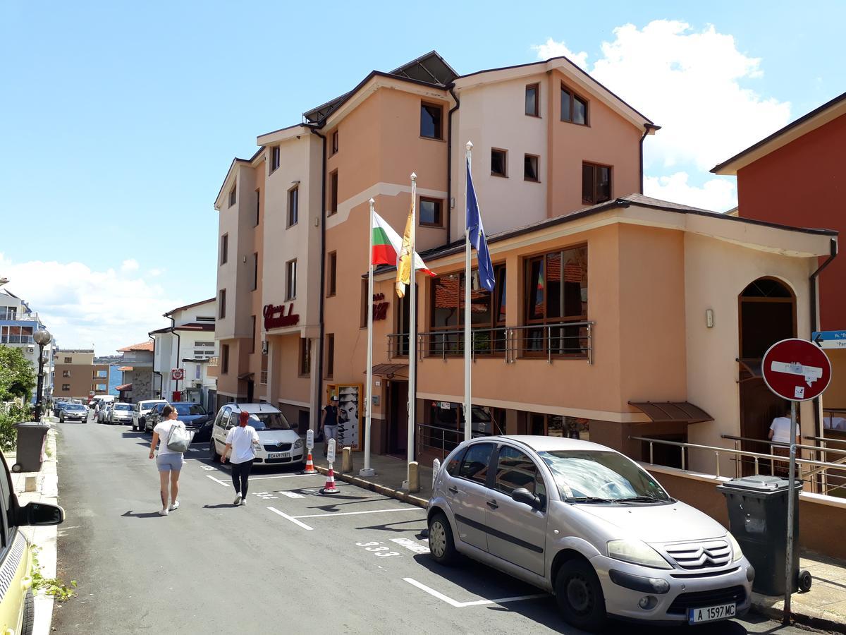 Hotel Chuchulev ソゾポル エクステリア 写真